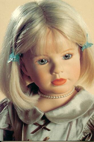 Helen-Lucia von Vera Scholz - Katalog No. 675/1