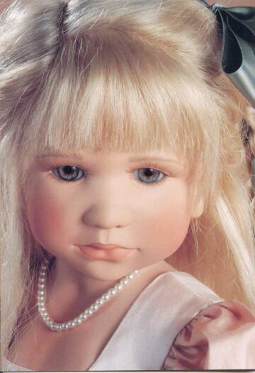 Hestia Creedy - Katalog No. 682